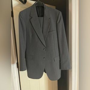 Men’s Suit
